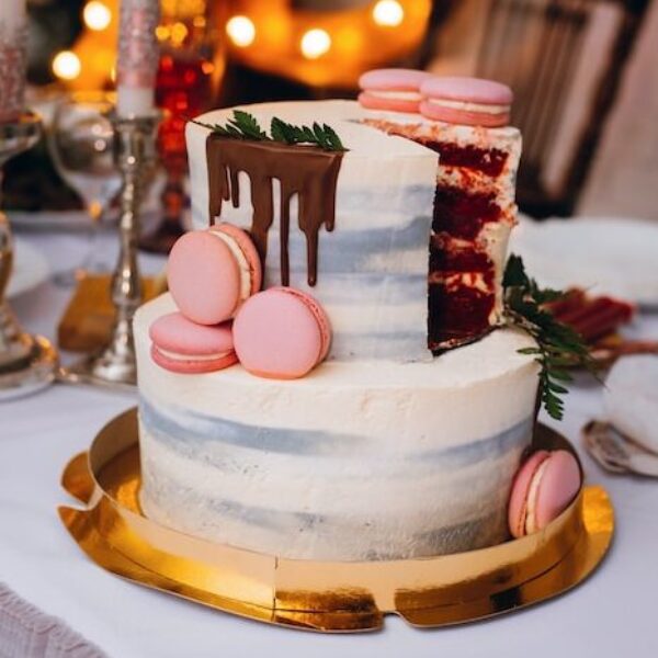 Macaroon Cake Delights